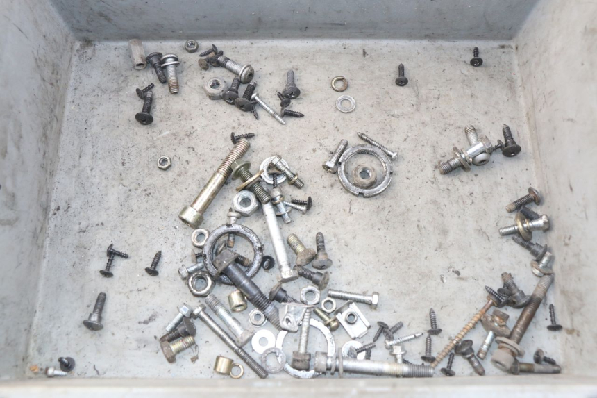 photo de SCHRAUBENBEUTEL PIAGGIO NEW TYPHOON 50 (2010 - 2017) - Hauptansicht