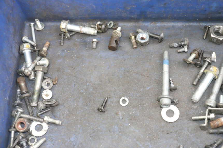 photo de SCHRAUBENBEUTEL PIAGGIO NEW TYPHOON 50 (2018 - 2021) - Zoom auf Gebrauchszustand