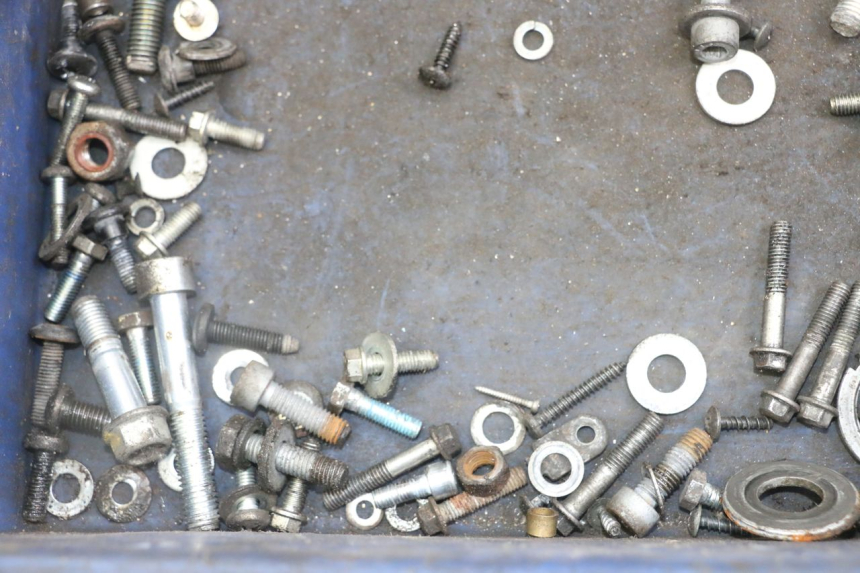 photo de SCHRAUBENBEUTEL PIAGGIO NEW TYPHOON 50 (2018 - 2021) - Alternative Perspektive