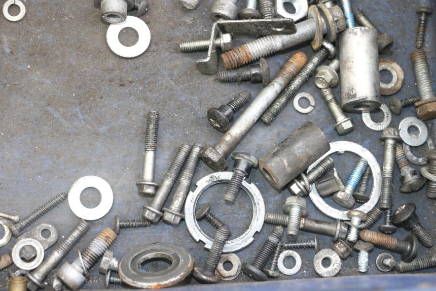 photo de SCHRAUBENBEUTEL PIAGGIO NEW TYPHOON 50 (2018 - 2021) - Technische Nahaufnahme