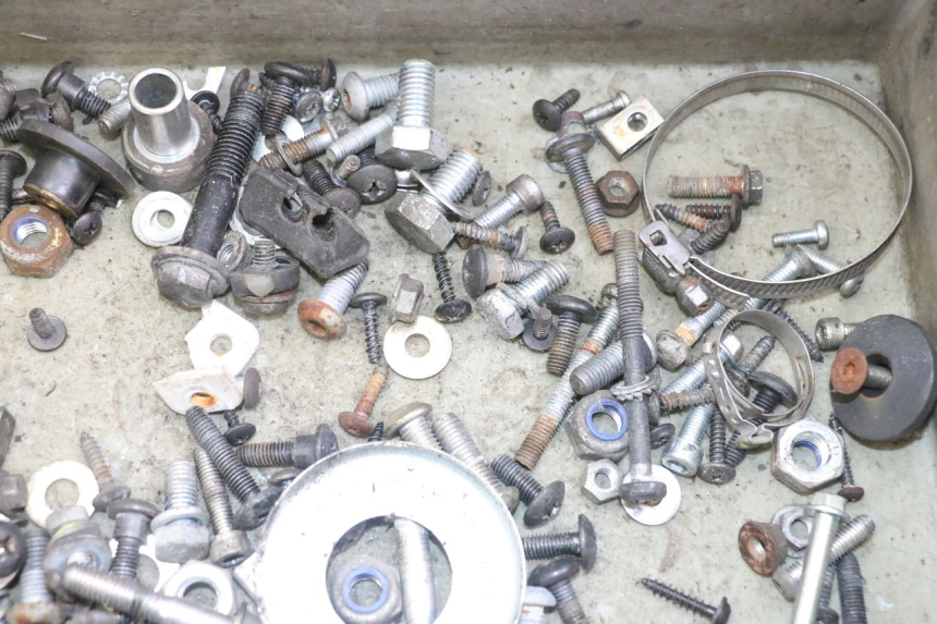 photo de SCHRAUBEN GILERA NEXUS 125 (2009 - 2013) - Alternative Perspektive