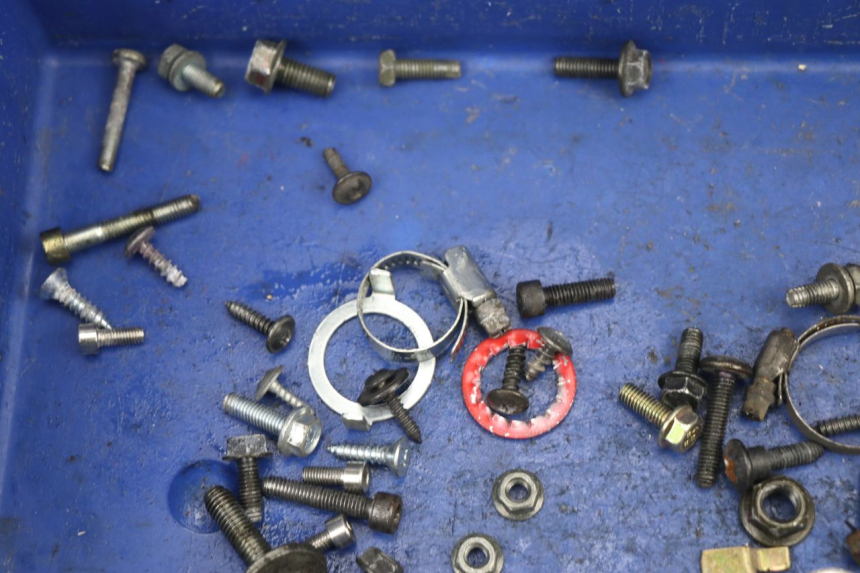 photo de SCHRAUBEN MBK NITRO 50 (2004 - 2008) - Technische Nahaufnahme