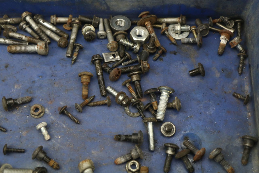 photo de SCHRAUBEN PIAGGIO NRG 50 (2004 - 2017) - Alternative Perspektive