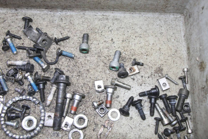 photo de SCHRAUBEN PIAGGIO NRG POWER PUREJET 50 (2018 - 2021) - Zoom auf Gebrauchszustand