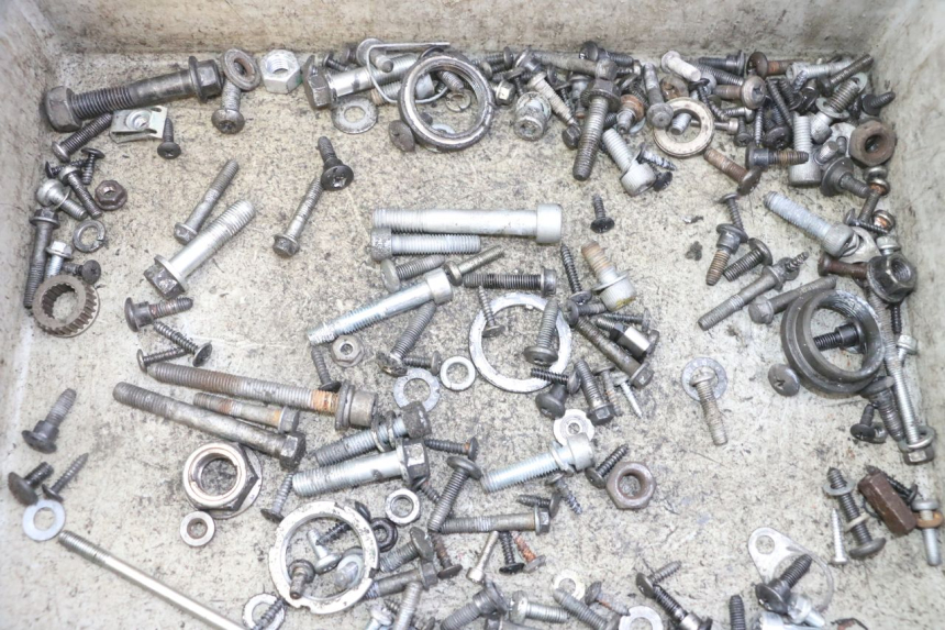 photo de SCHRAUBEN PIAGGIO NRG POWER PUREJET 50 (2018 - 2021) - Zoom auf Gebrauchszustand