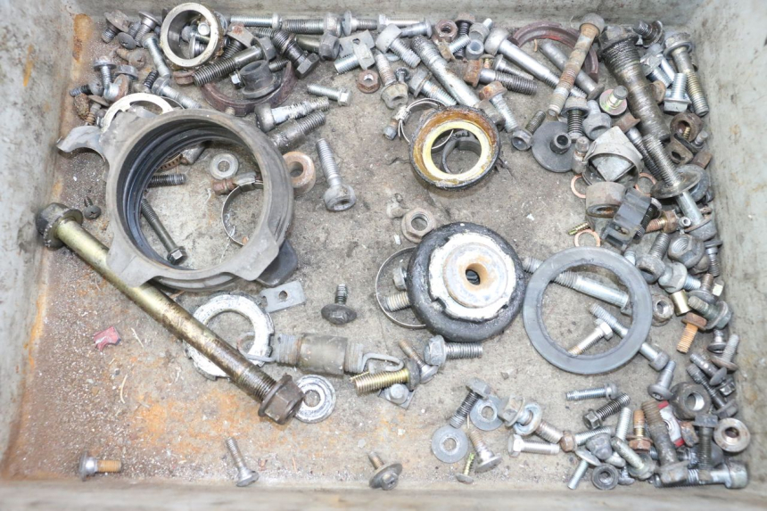 photo de SCHRAUBENBEUTEL HONDA NTV DEAUVILLE 650 (1998 - 2001) - Hauptansicht