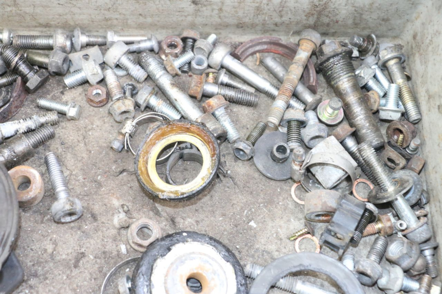 photo de SCHRAUBENBEUTEL HONDA NTV DEAUVILLE 650 (1998 - 2001) - Alternative Perspektive