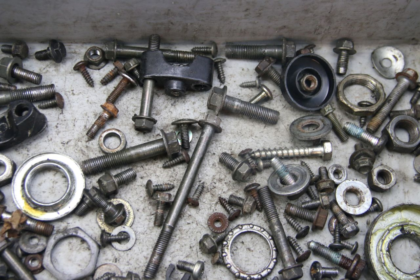 photo de SCHRAUBENBEUTEL SELECT UP OCTALIS 125 (2007 - 2012) - Gesamtansicht des Produkts