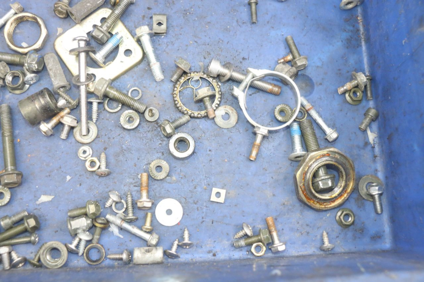 photo de SCHRAUBENBEUTEL JM MOTORS OLDIES RS 4T 50 (2021 - 2024) - Zoom auf Gebrauchszustand