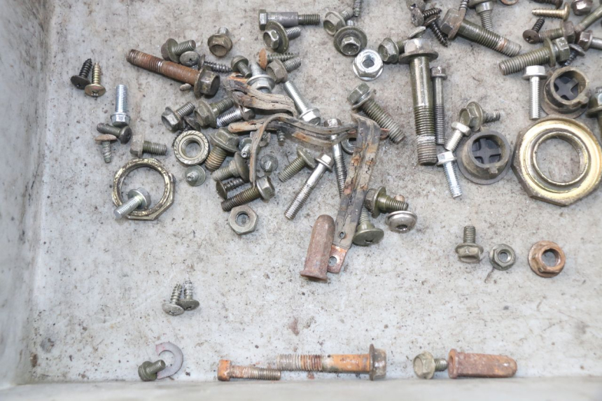 photo de SCHRAUBENBEUTEL SYM ORBIT 2 4T 50 (2008 - 2017) - Zoom auf Gebrauchszustand