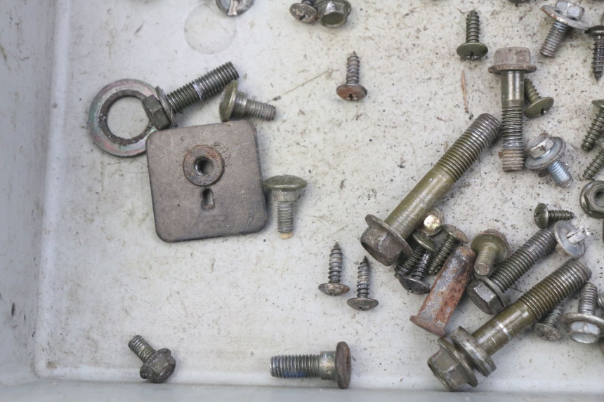 photo de SCHRAUBENBEUTEL SYM ORBIT 2 4T 50 (2008 - 2017) - Detailansicht des Bauteils