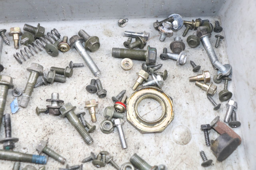 photo de SCHRAUBEN SYM ORBIT III 3 4T 50 (2021 - 2025) - Alternative Perspektive