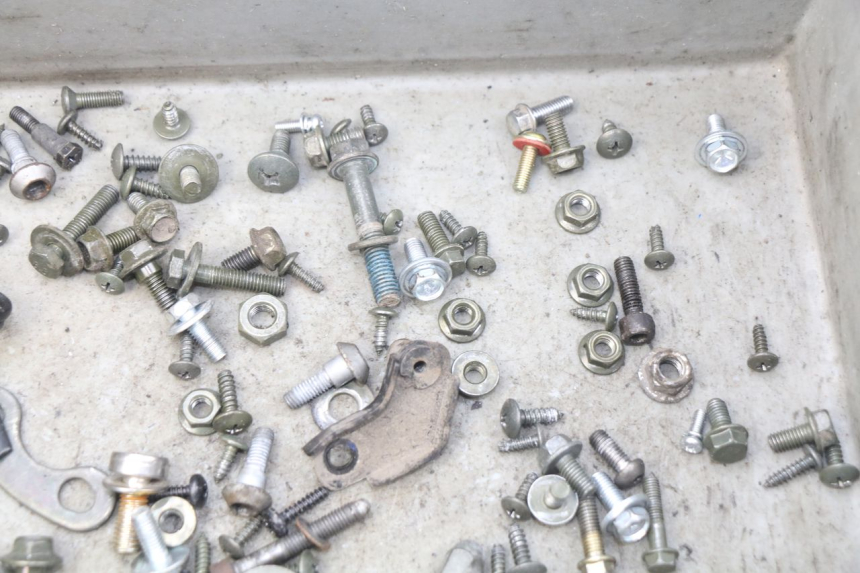 photo de SCHRAUBENBEUTEL SYM ORBIT III 3 4T 50 (2018 - 2021) - Alternative Perspektive