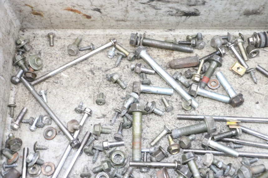 photo de SCHRAUBEN SYM ORBIT III 3 4T 50 (2021 - 2025) - Zoom auf Gebrauchszustand