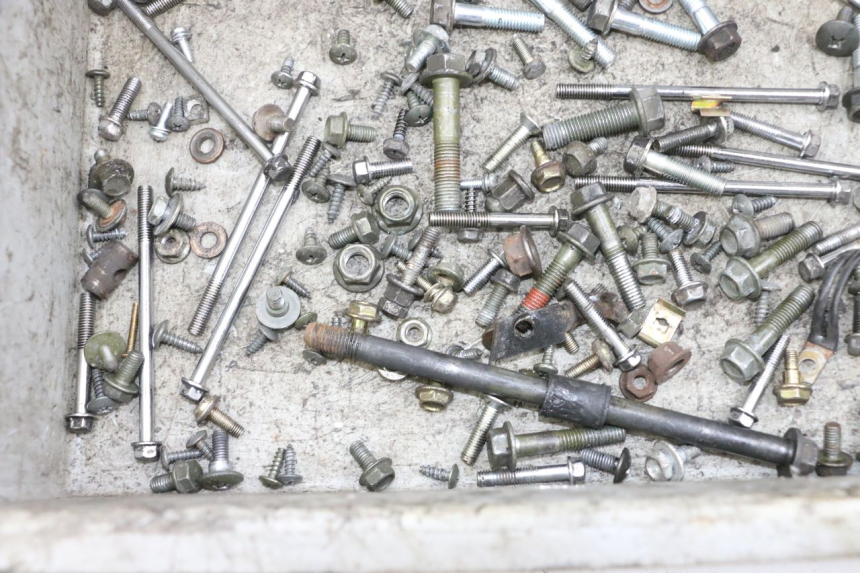 photo de SCHRAUBEN SYM ORBIT III 3 4T 50 (2021 - 2025) - Alternative Perspektive