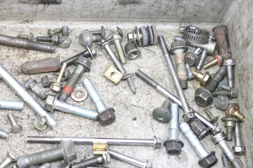 photo de SCHRAUBEN SYM ORBIT III 3 4T 50 (2021 - 2025) - Gesamtansicht des Produkts