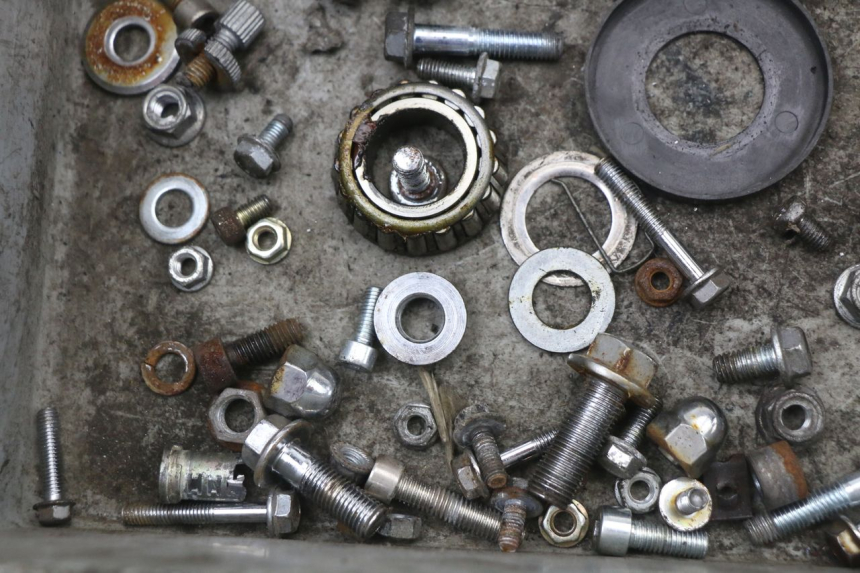 photo de SCHRAUBEN VERKLEIDUNG  ASTOR ORCAL 125 (2015 - 2017) - Alternative Perspektive