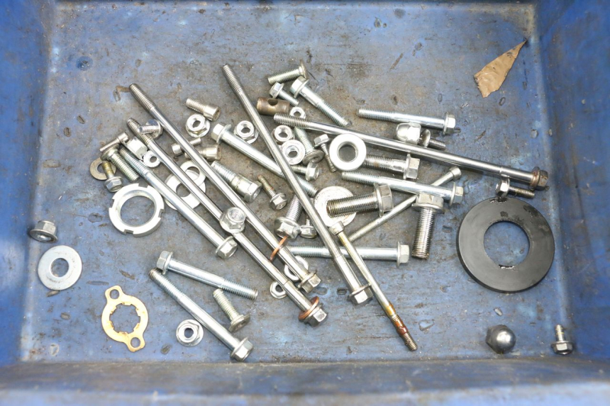 photo de SCHRAUBEN VERKLEIDUNG  ASTOR ORCAL 125 (2015 - 2017) - Hauptansicht