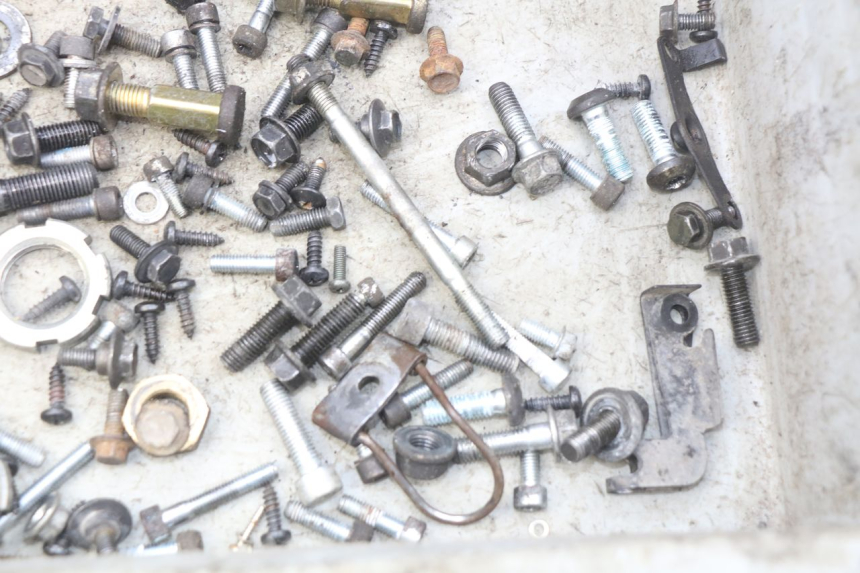 photo de SCHRAUBENBEUTEL MBK OVETTO 2T 50 (2007 - 2017) - Zoom auf Gebrauchszustand