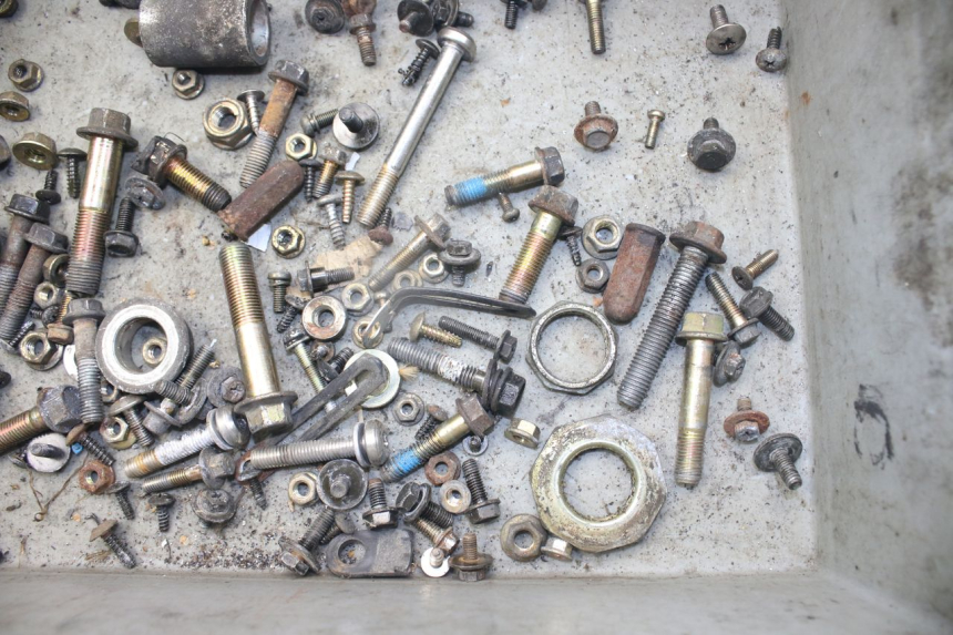 photo de SCHRAUBENBEUTEL KYMCO PEOPLE 250 (2004 - 2008) - Detailansicht des Bauteils