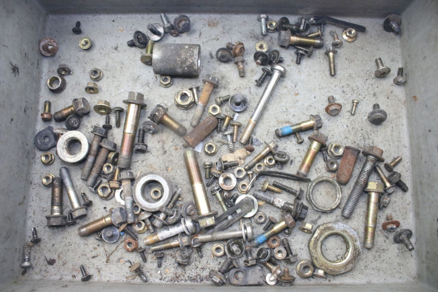 photo de SCHRAUBENBEUTEL KYMCO PEOPLE 250 (2004 - 2008) - Technische Nahaufnahme