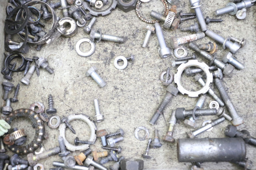 photo de SCHRAUBENBEUTEL PEUGEOT CITYSTAR 125 (2011 - 2017) - Detailansicht des Bauteils