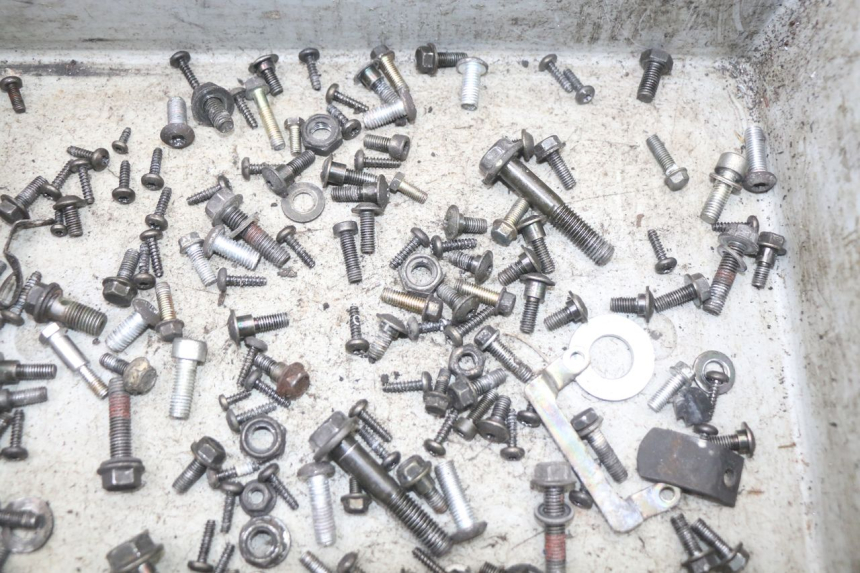 photo de SCHRAUBEN PEUGEOT DJANGO 125 (2014 - 2017) - Zoom auf Gebrauchszustand