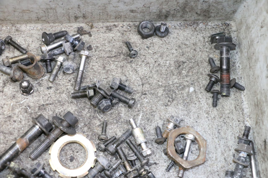 photo de SCHRAUBENBEUTEL PEUGEOT KISBEE 4T 50 (2010 - 2017) - Alternative Perspektive