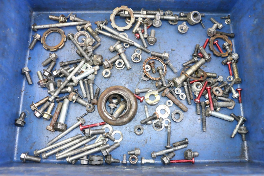 photo de SCHRAUBENBEUTEL PEUGEOT TKR TREKKER FURIOUS 50 (2005 - 2014) - Hauptansicht