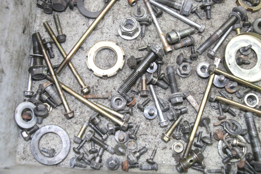 photo de SCHRAUBEN PEUGEOT VIVACITY 125 (2010 - 2017) - Alternative Perspektive