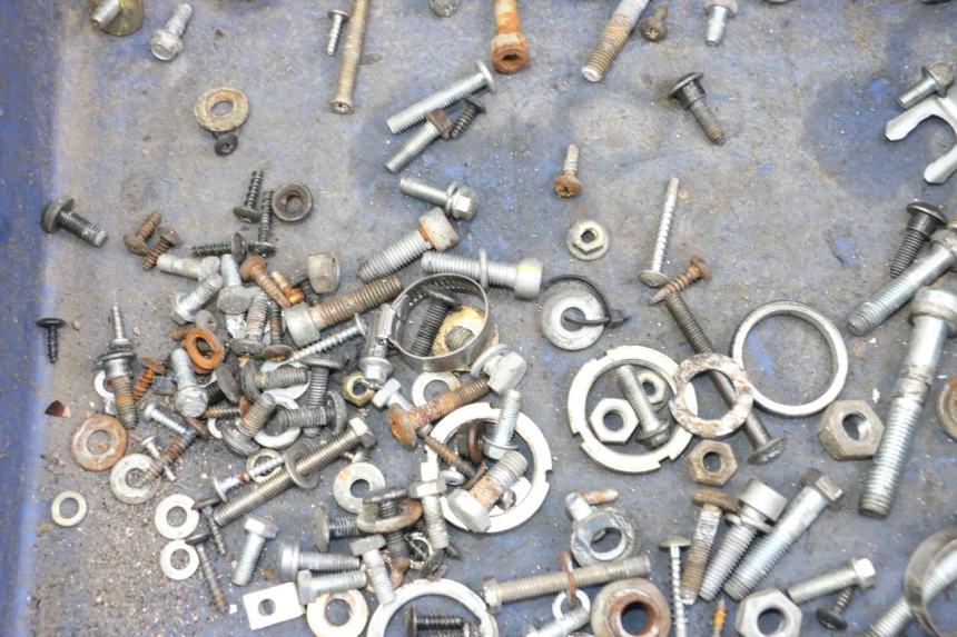 photo de SCHRAUBEN PIAGGIO BEVERLY 125 (1998 - 2005) - Detailansicht des Bauteils