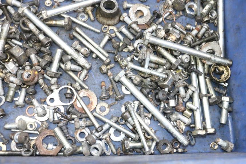 photo de SCHRAUBEN PIAGGIO MP3 125 (2006 - 2014) - Detailansicht des Bauteils