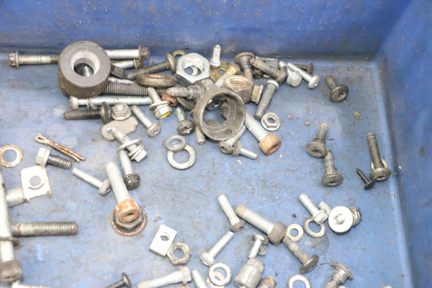 photo de SCHRAUBENBEUTEL PIAGGIO VESPA S 2T 50 (2007 - 2014) - Zoom auf Gebrauchszustand