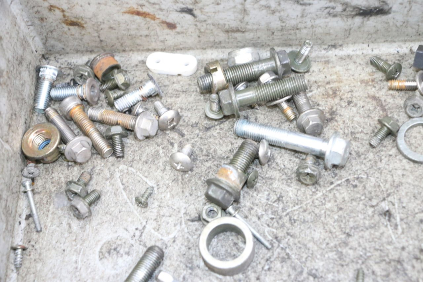 photo de SCHRAUBEN EFUN PUSA 1 - Technische Nahaufnahme