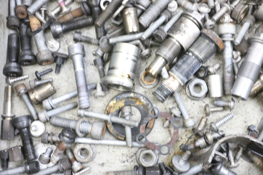 photo de SCHRAUBEN BMW R RT ABS 1200 (2010 - 2014) - Technische Nahaufnahme