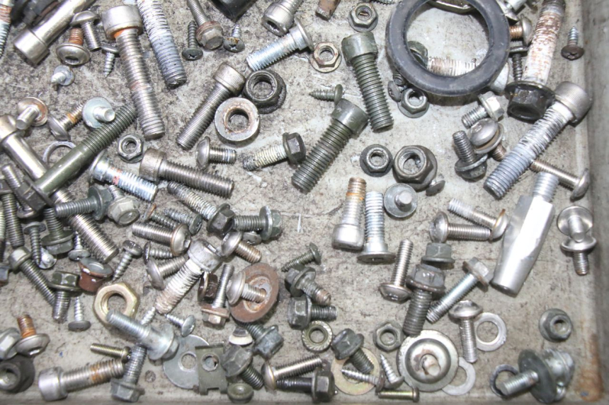 photo de SCHRAUBEN MAG POWER R-STREET 50 (2016 - 2025) - Technische Nahaufnahme