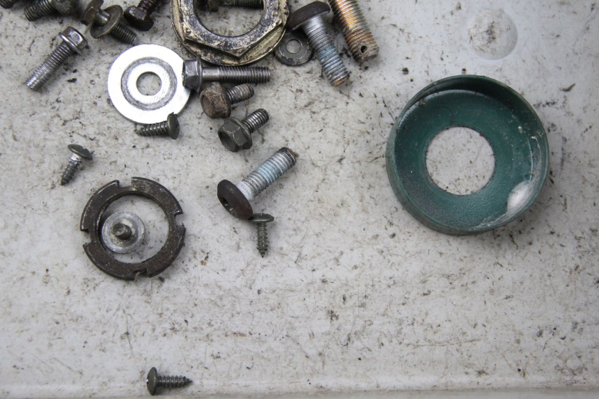 photo de SCHRAUBENBEUTEL RIDE RACE 2T 50 (2012 - 2017) - Zoom auf Gebrauchszustand