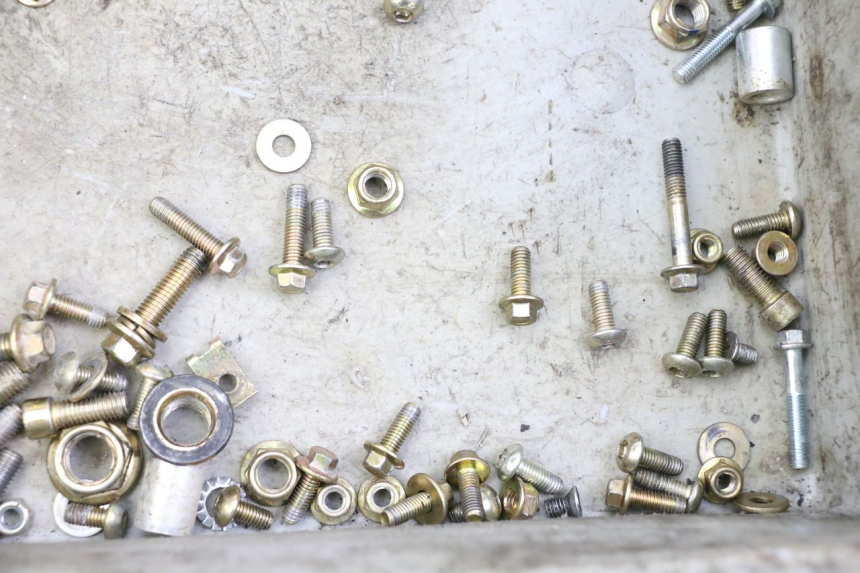 photo de SCHRAUBENBEUTEL APOLLO RFZ 125 - Alternative Perspektive