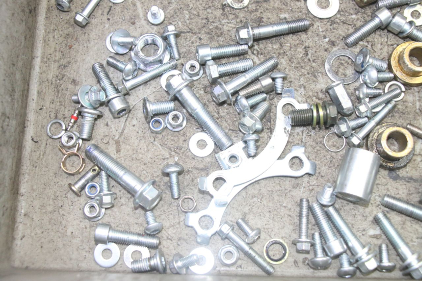 photo de SCHRAUBENBEUTEL APOLLO RFZ 125 - Alternative Perspektive