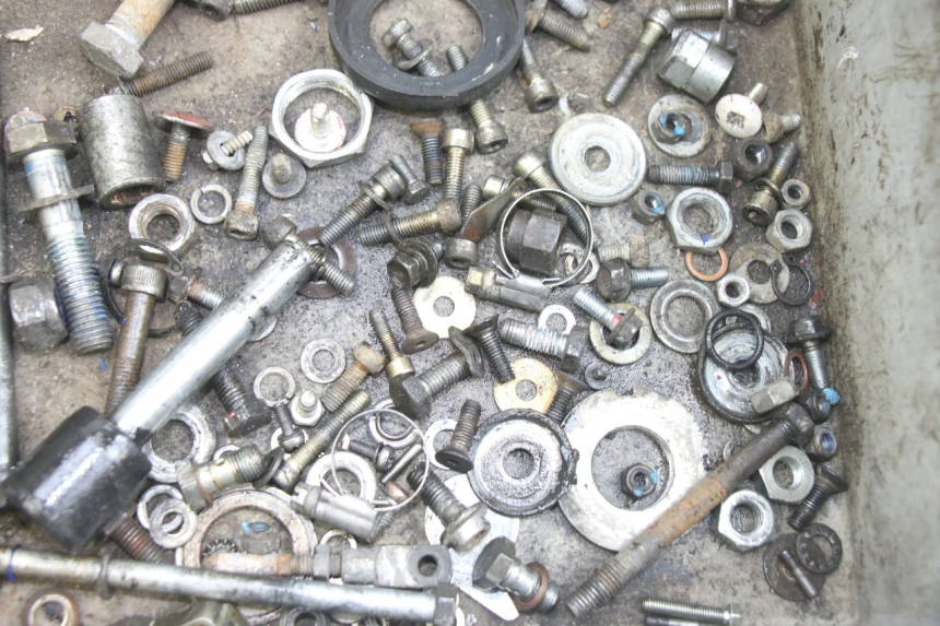 photo de SCHRAUBENBEUTEL GILERA RK 50 (1996 - 1999) - Zoom auf Gebrauchszustand