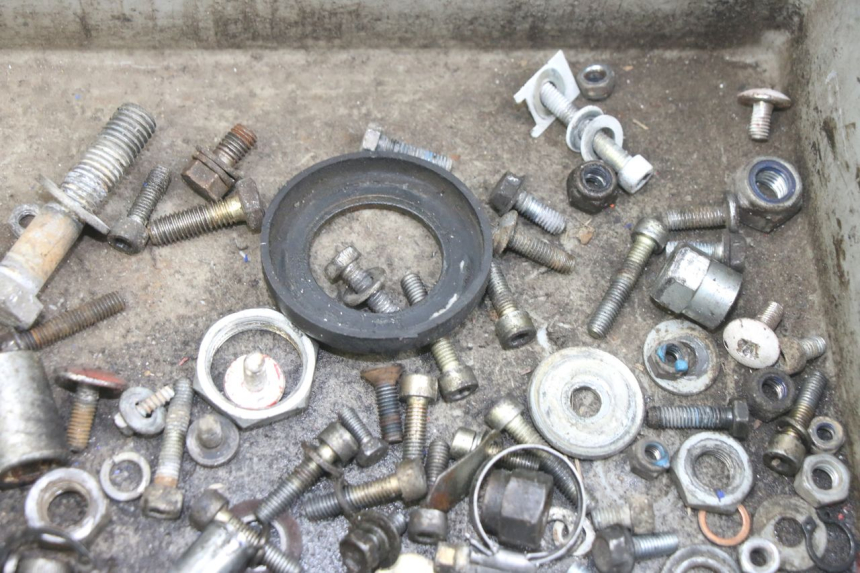 photo de SCHRAUBENBEUTEL GILERA RK 50 (1996 - 1999) - Alternative Perspektive