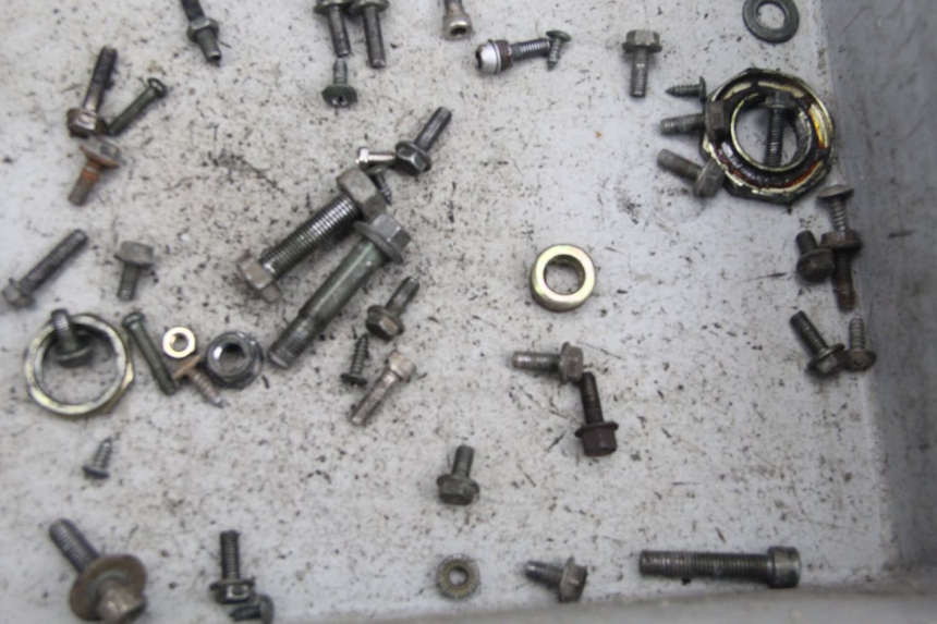 photo de SCHRAUBENBEUTEL TNT MOTOR ROMA 10' 2T 50 (2011 - 2018) - Zoom auf Gebrauchszustand