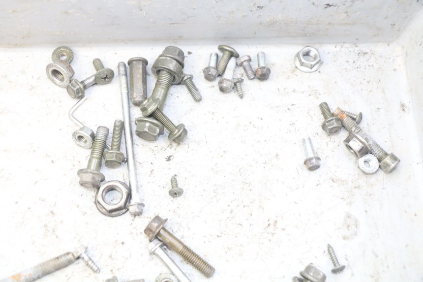 photo de SCHRAUBENBEUTEL TNT MOTOR ROMA 10' 4T 50 (2019 - 2022) - Zoom auf Gebrauchszustand