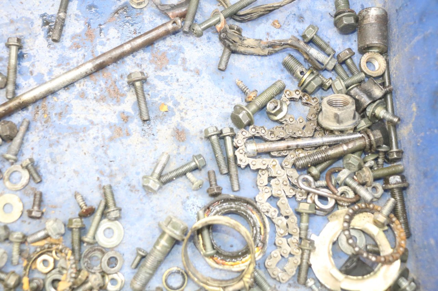 photo de SCHRAUBENBEUTEL TNT MOTOR ROMA 10' 4T 50 (2019 - 2022) - Zoom auf Gebrauchszustand