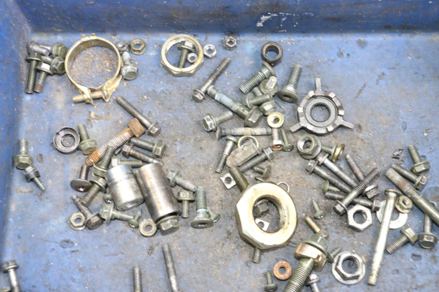 photo de SCHRAUBENBEUTEL TNT MOTOR ROMA 10' 4T 50 (2019 - 2022) - Zoom auf Gebrauchszustand