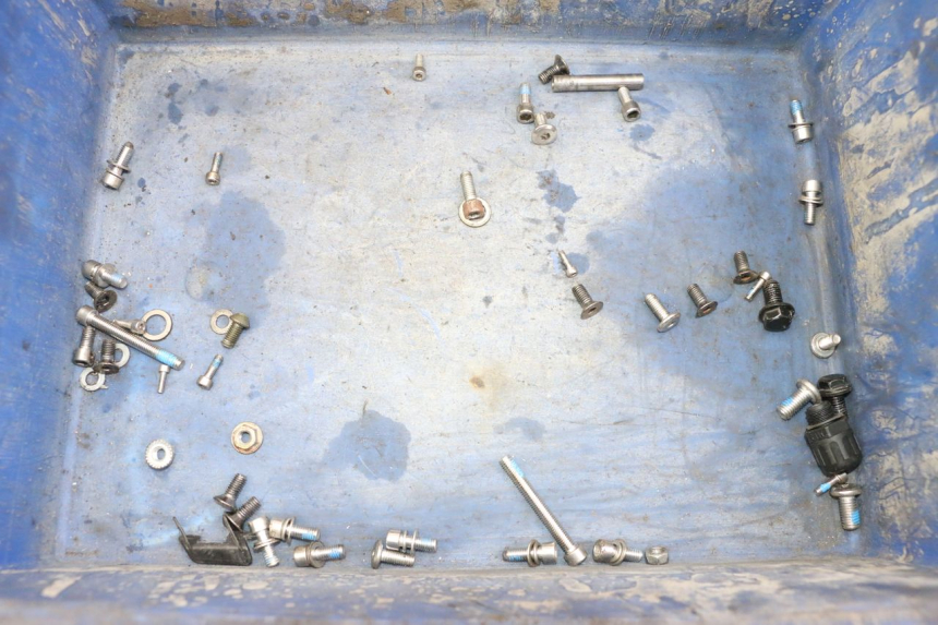 photo de SCHRAUBEN HERO S10 1 - Hauptansicht