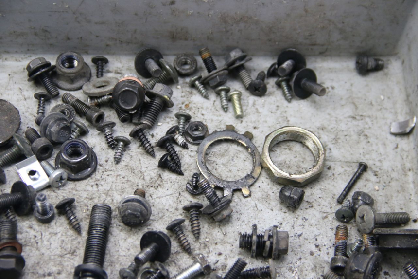 photo de SCHRAUBENBEUTEL LVNENG S5 1 (2019 - 2023) - Alternative Perspektive