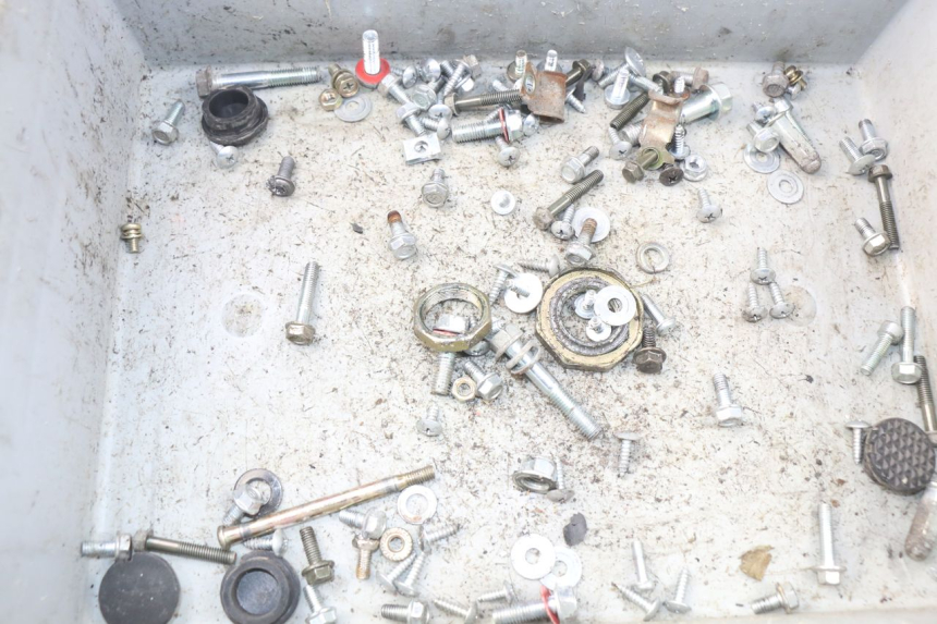 photo de SCHRAUBENBEUTEL JM MOTORS SANTANA 50 (2014 - 2023) - Detailansicht des Bauteils