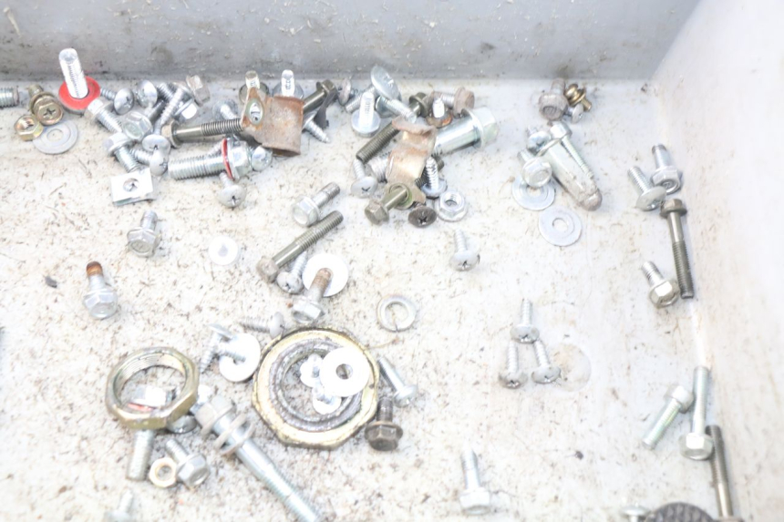 photo de SCHRAUBENBEUTEL JM MOTORS SANTANA 50 (2014 - 2023) - Alternative Perspektive