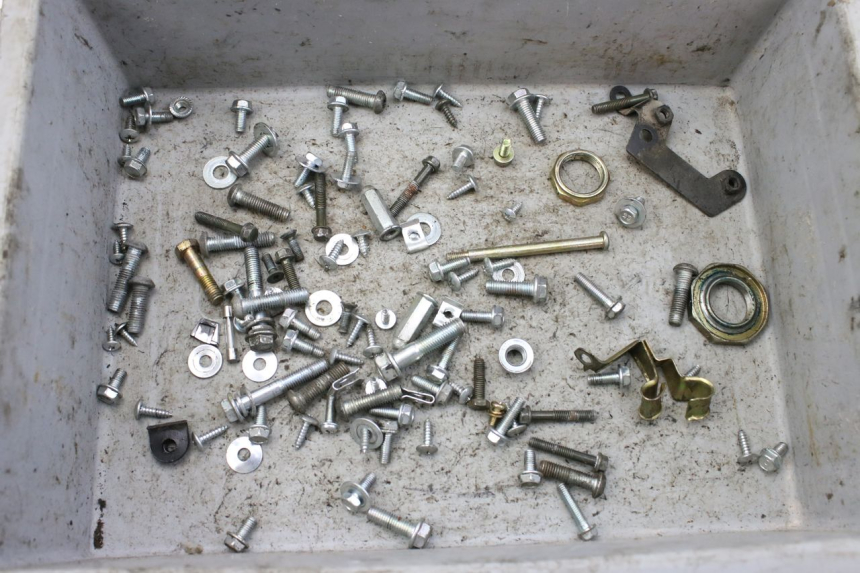 photo de SCHRAUBENBEUTEL JM MOTORS SANTANA 50 (2014 - 2023) - Hauptansicht